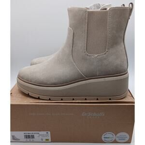 Dr. Scholl's Women's Nice Day Max Chelsea Boots. Size 9.
